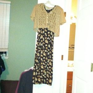 Sleeveless long dress