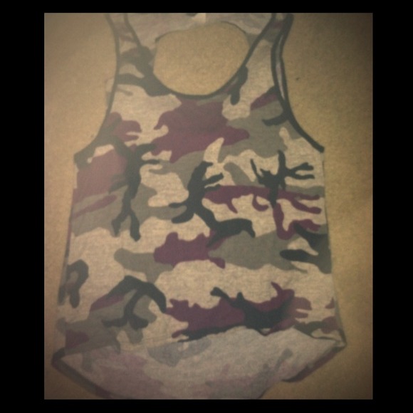 Camo tank top open back
