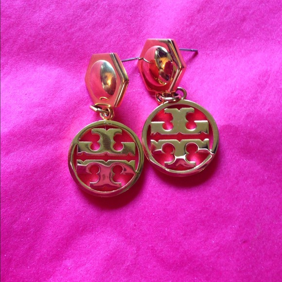 💯% Authentic Tory Burch Drops! - Picture 3 of 4
