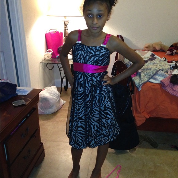 Junior zebra dress
