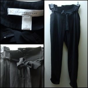 High waisted loose pants with tie