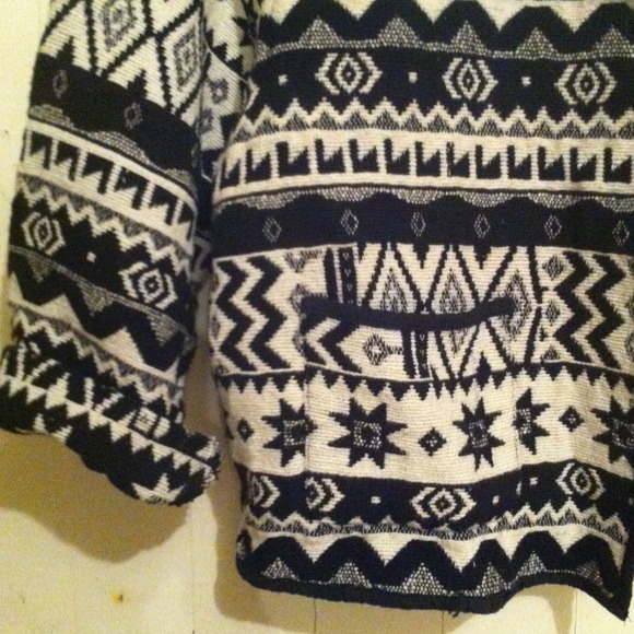 Native print jacket - Picture 2 of 3