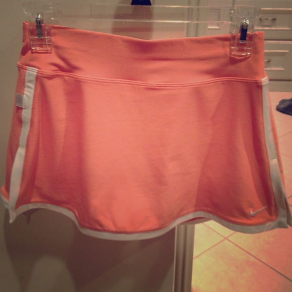 Nike tennis skirt