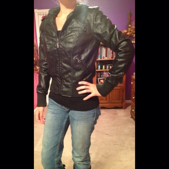 Nollie Outerwear - Nollie faux leather jacket with leopard interior.