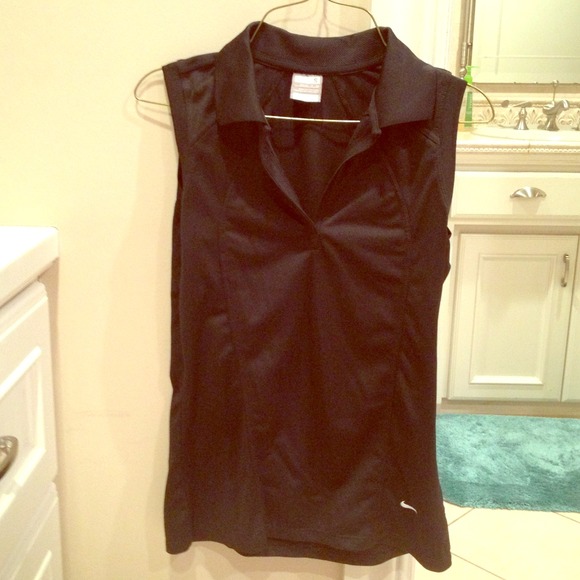 Nike tank top bundle