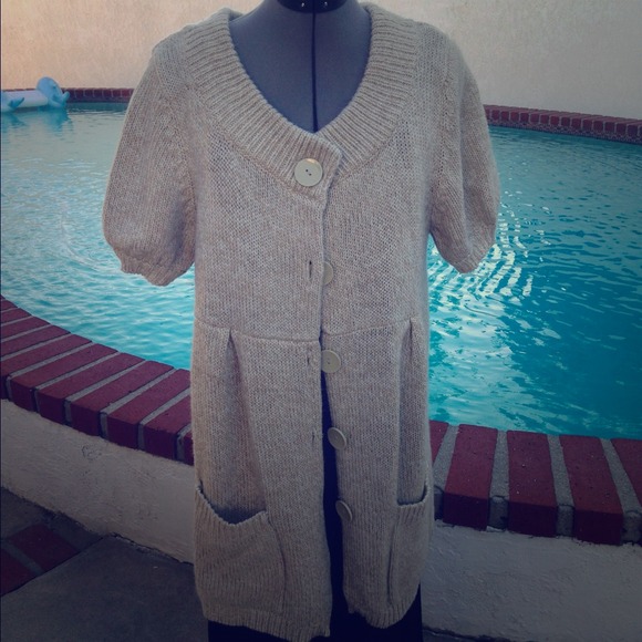 ❗️SOLD❗️Big, fun, fall, comfy, oversized, sweater!
