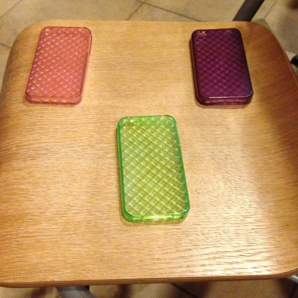 3 iPhone 4/4s cases!