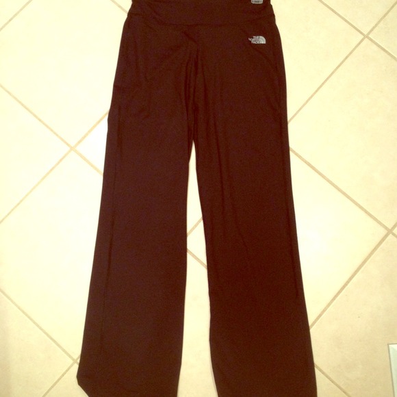 North face sweatpants