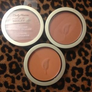 Cream bronzer.