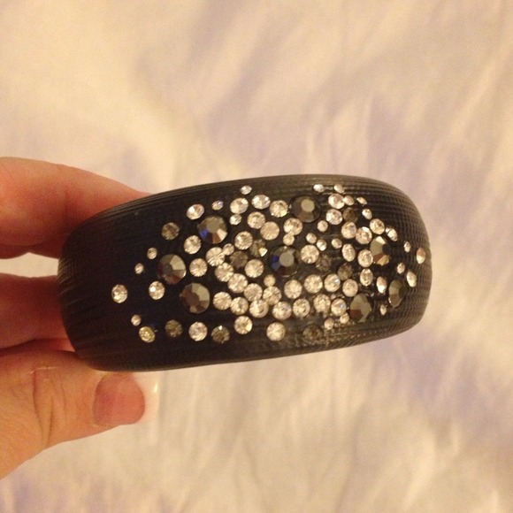 New Black and Rhinestone Bangle