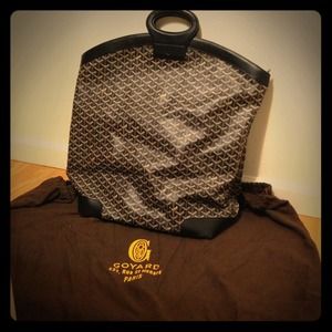 SOLD- Authentic GOYARD luggage /travel bag