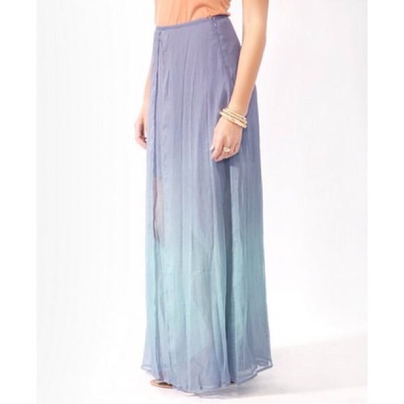 Forever 21 Skirts - 🚫SOLD🚫Layered Ombre Maxi Skirt Forever 21 Skirts - 🚫SOLD🚫Layered Ombre Maxi Skirt