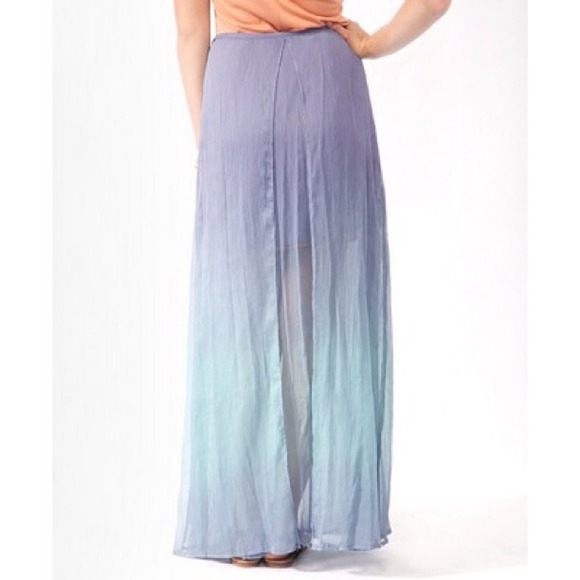 Forever 21 Skirts - 🚫SOLD🚫Layered Ombre Maxi Skirt Forever 21 Skirts - 🚫SOLD🚫Layered Ombre Maxi Skirt