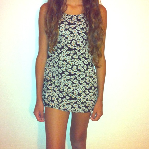 ✴Reserved✴ Brandy dress