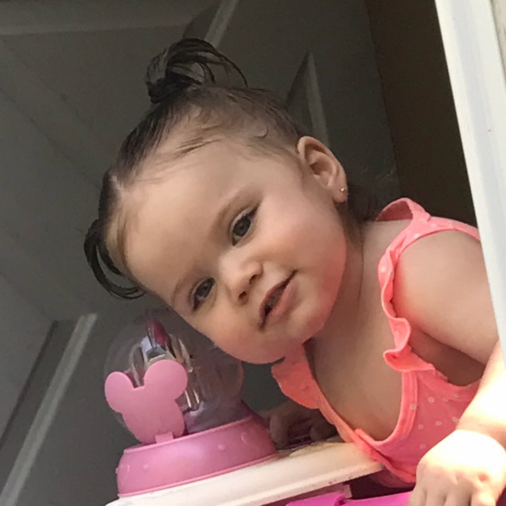 Meet your seller Lisa💜 - Picture 3 of 4