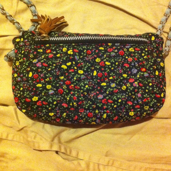 VS Pink Bag - Picture 2 of 2