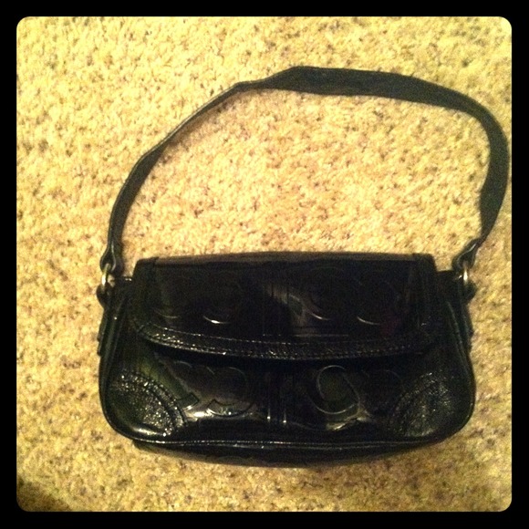 Black Liz Claiborne purse