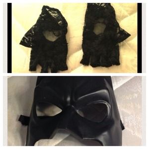 Lace Gloves & Batman Mask Bundle