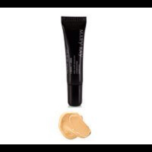 Yellow concealer