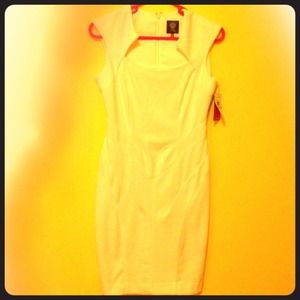 ‼️Price reducedVince Camuto White Structured Dress