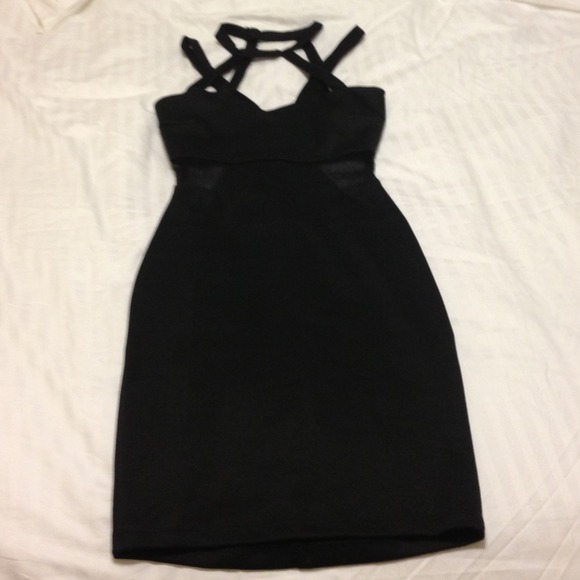 ❌❌SOLD❌❌Caged Mesh Inset Body-Con Dress - Picture 2 of 3