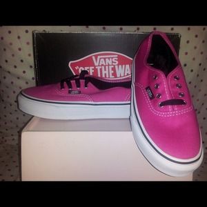 NWT Girls Vans