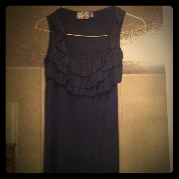 Cute black dress shirt.