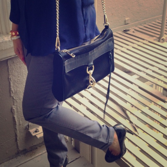 Rebecca Minkoff Handbags - Reduced! Rebecca Minkoff MAC clutch/cross body