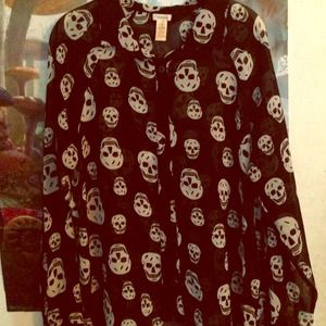 Chiffon skull long sleeve
