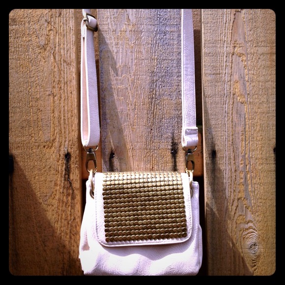 Street Level Handbags - ***SOLD IN BUNDLE***NWOT Ivory Crossbody Bag