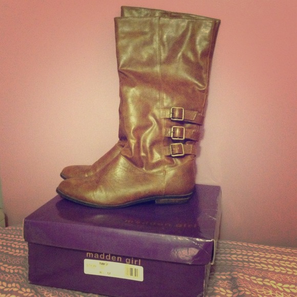 🌟REDUCED🌟Madden Girl Exxtreme Cognac Boots