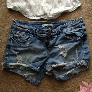 Forever 21 shorts !