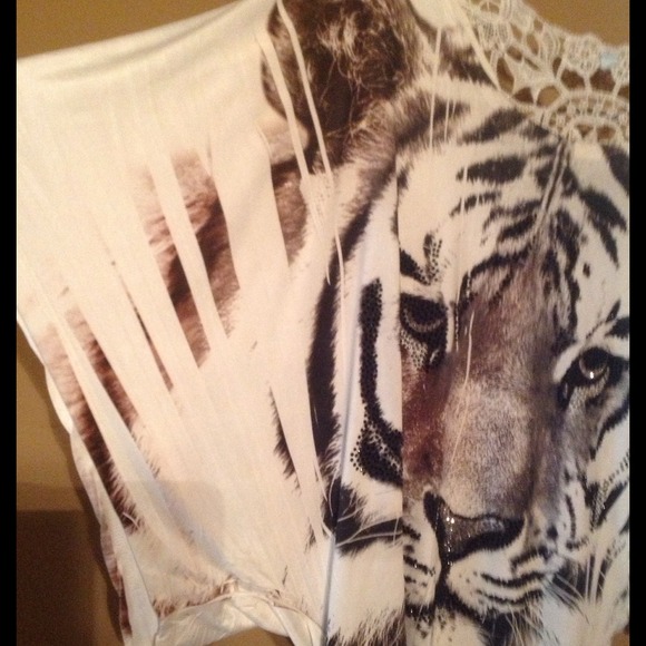 TRADED - Picture 2 of 3