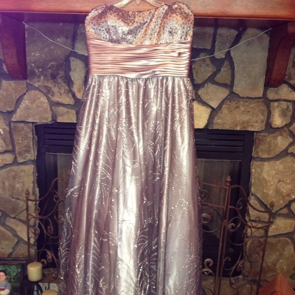 DEB prom dress size 18
