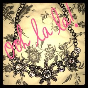 ♥Sold♥NWT Mark Necklace