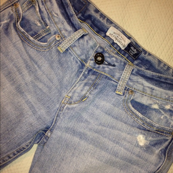 Light torn jeans