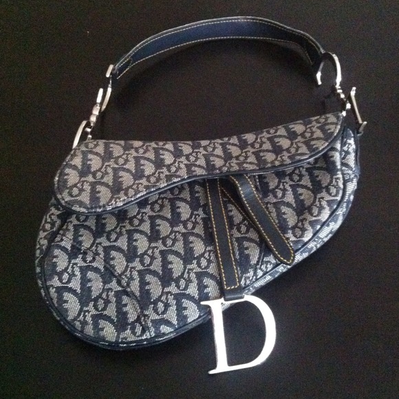 Dior Handbags - 🚫SOLD🚫Host Pick🎉Christian Dior Saddlebag