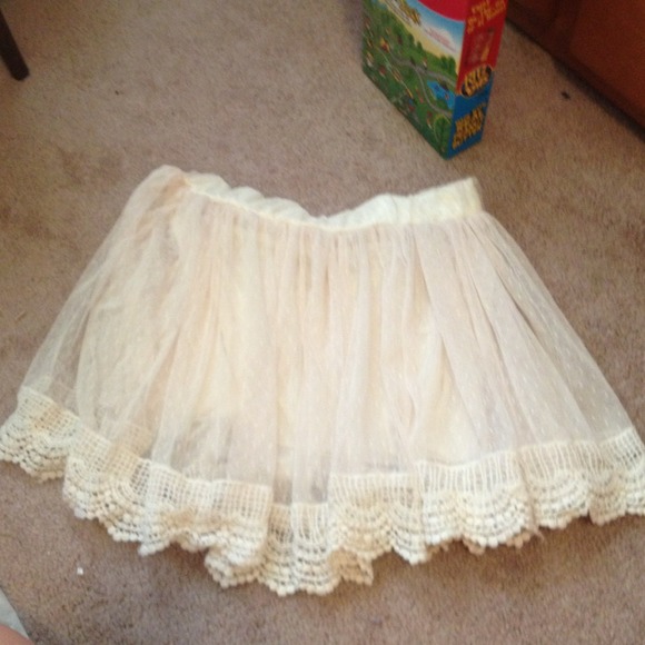 White lacy skirt!
