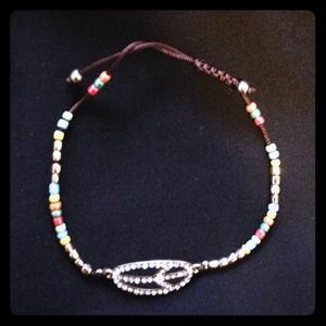 Peace sign beaded bracelet