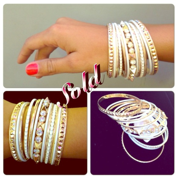 13 Bangle set SOLD 😊👌