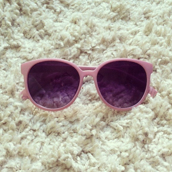 ❌SOLD❌ Pink Wood Sunnies