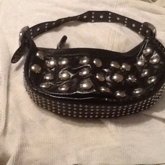 HOT handbag!  Trendy and fierce.