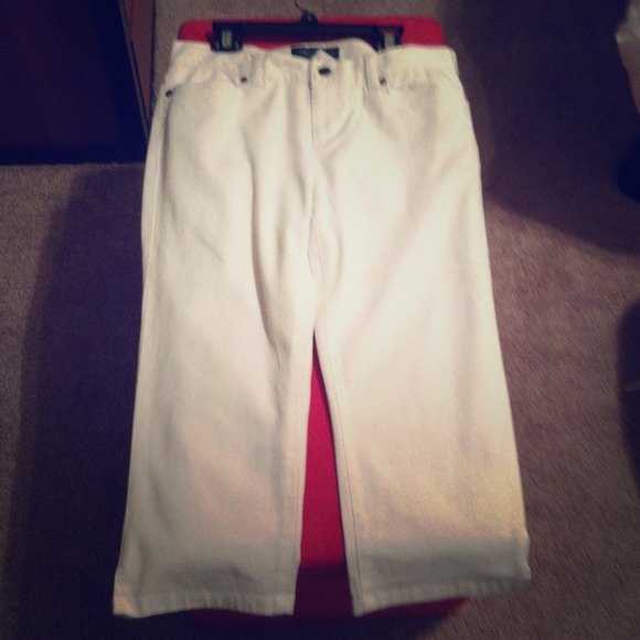 Lauren Ralph Lauren White capris