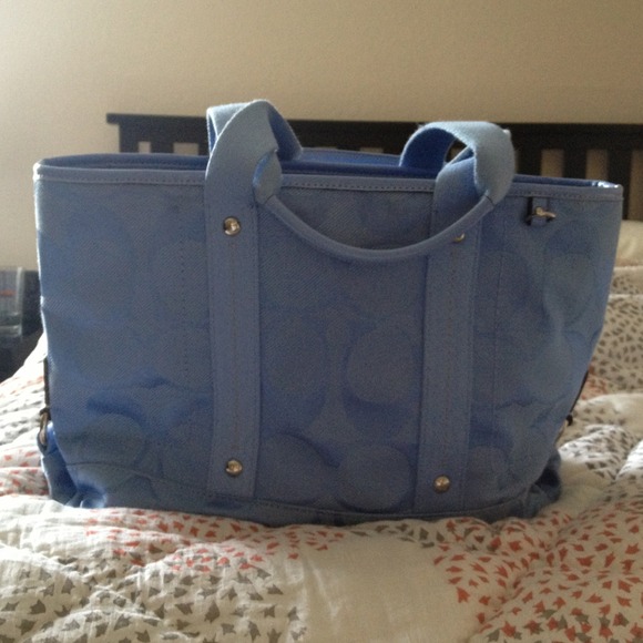 Coach baby blue tote