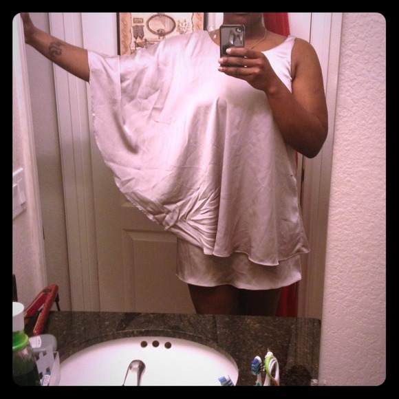 👗👗Silver wedding/party dress👗👗