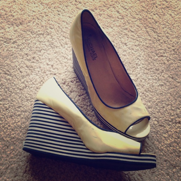 Michael kors wedges
