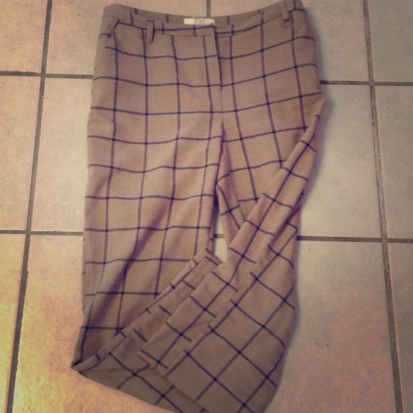 Dressing pants