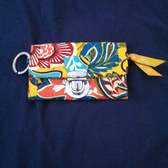 Vera bradley quick swipe id