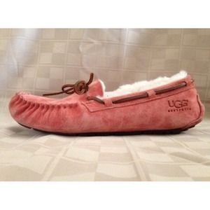 UGG Australia Dakota Moccasin