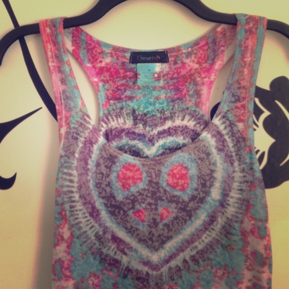 Peace Tank 💗✌